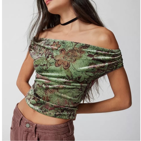 Urban Renewal Green Velvet Off-The-Shoulder Top - Picture 1 of 10